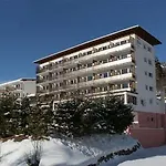 Elite Hotel
