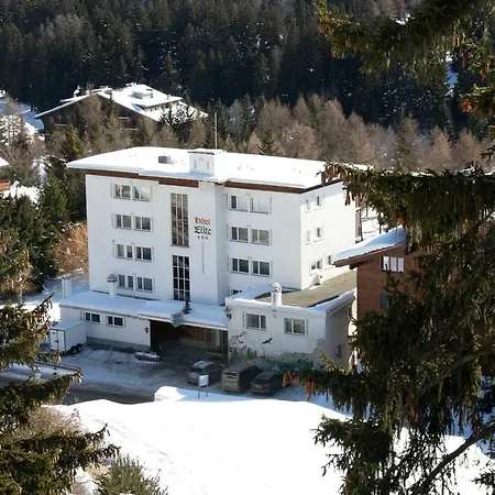 Elite Hotell 3*