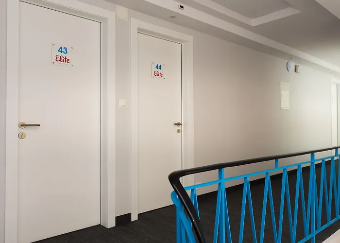 Elite קראנס-מונטנה